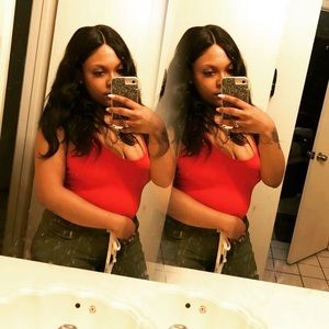 Meet your Posher, Jasmine